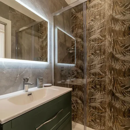 Guesthost - Huge & Cozy 아파트